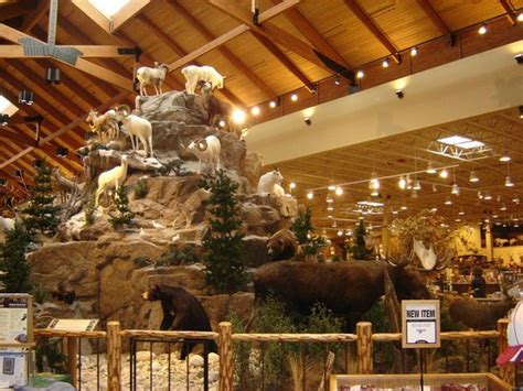 Cabela's scarborough maine - Contributions may be in the form of financial contributions or in the form of Bass Pro Shops or Cabela's brand merchandise and products. As a policy, we do not donate to or sponsor individuals, athletic teams, PTA groups or activities, political figures, organizations or campaigns. To ensure our company has the appropriate time to plan/prepare ...